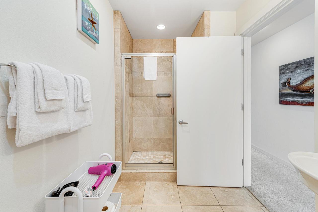 Serenity By The Sea Apartment Rockaway Beach Exterior photo