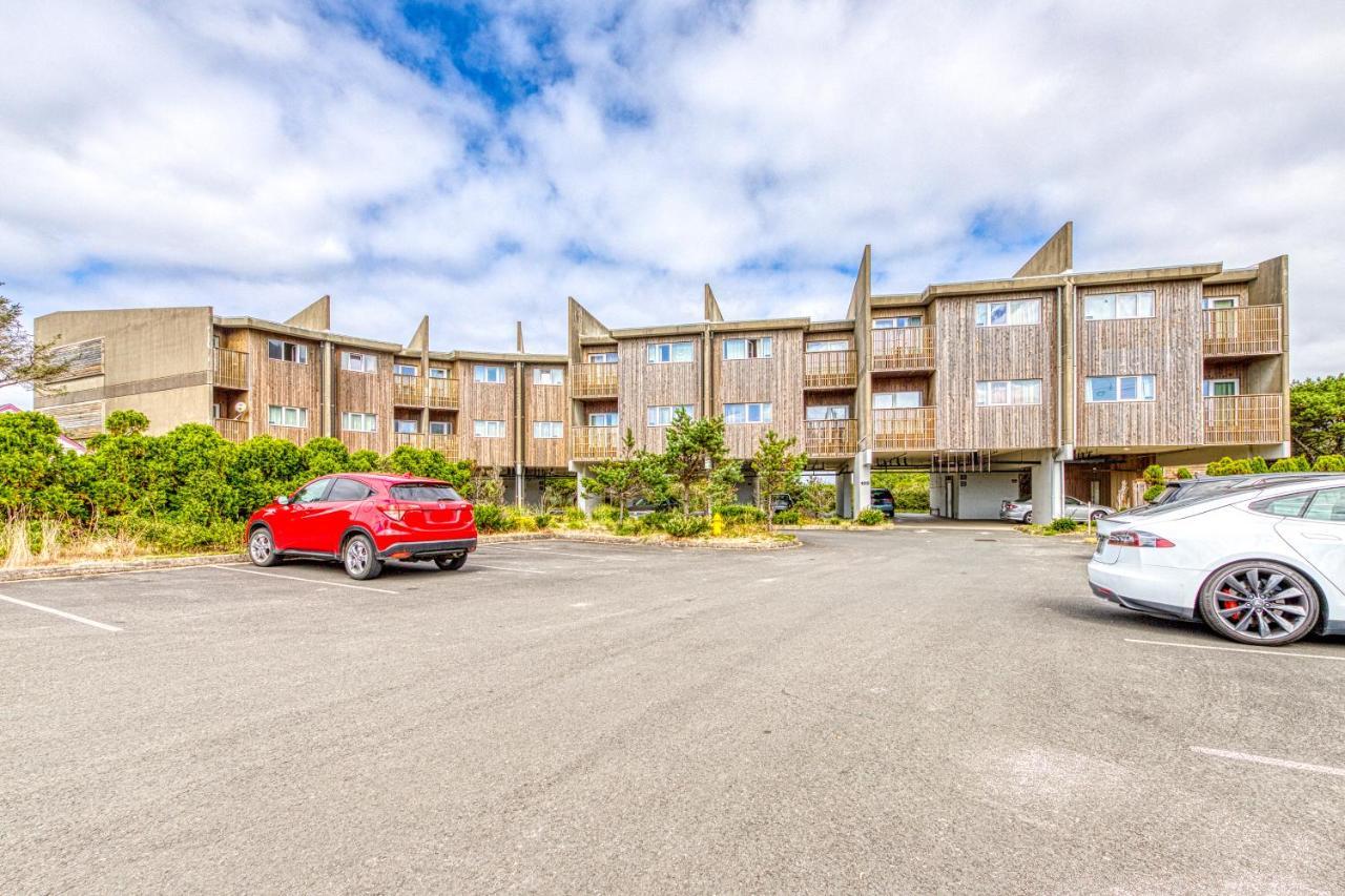 Serenity By The Sea Apartment Rockaway Beach Exterior photo