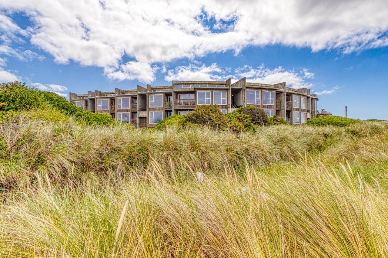 Serenity By The Sea Apartment Rockaway Beach Exterior photo